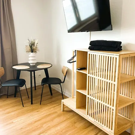 Business Comfort * أوسنابروك