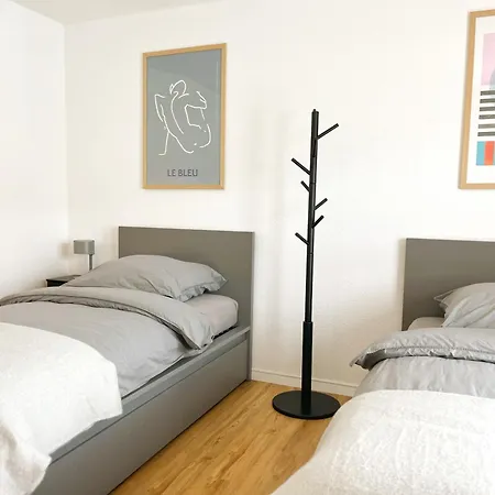 Business Comfort شقة *